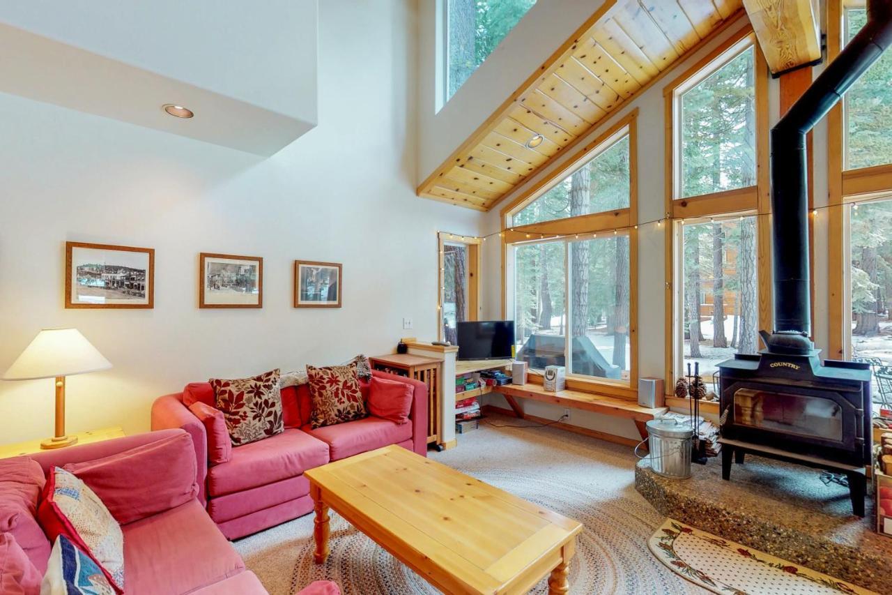 Happy Family Cozy Cabin トラッキー エクステリア 写真